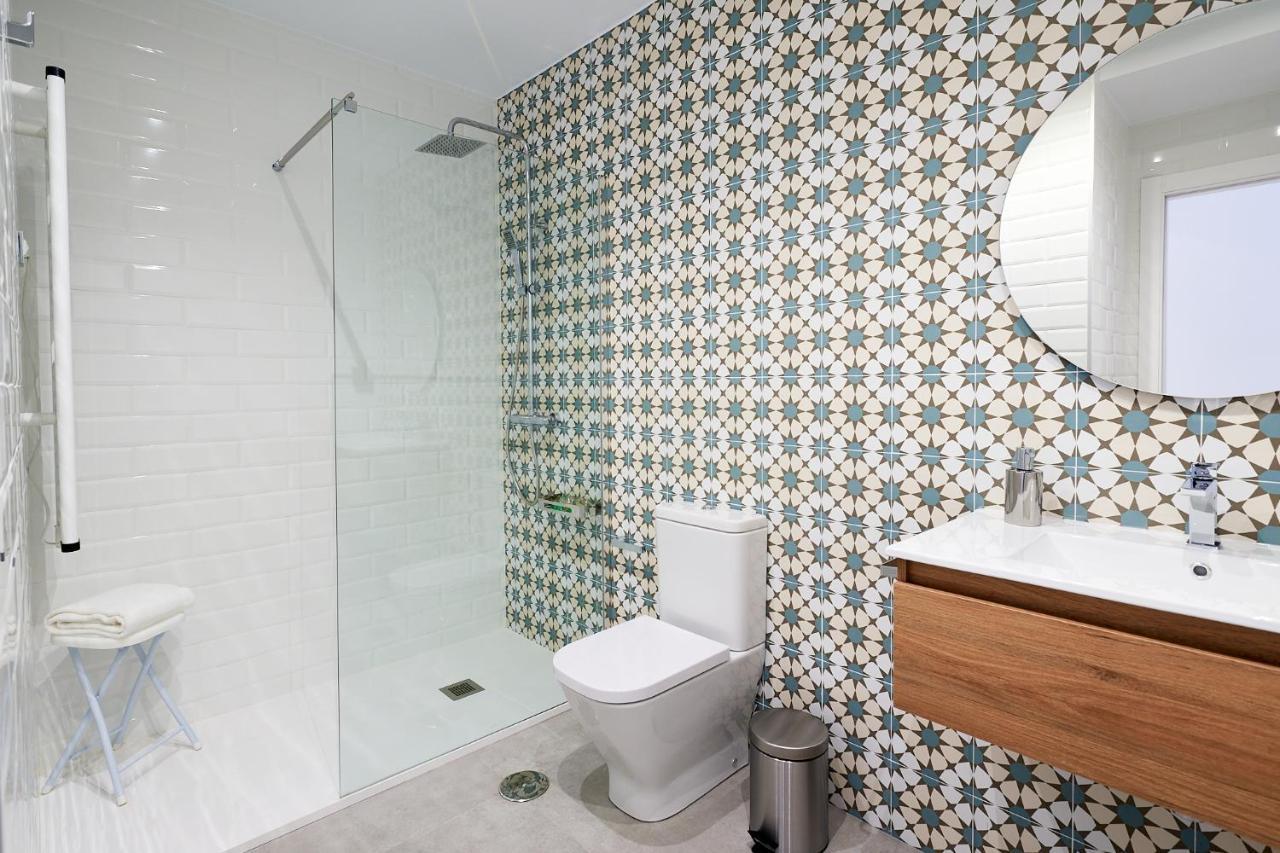 9 NIDOS Céntrica Suites - Nuevo Plasencia Esterno foto